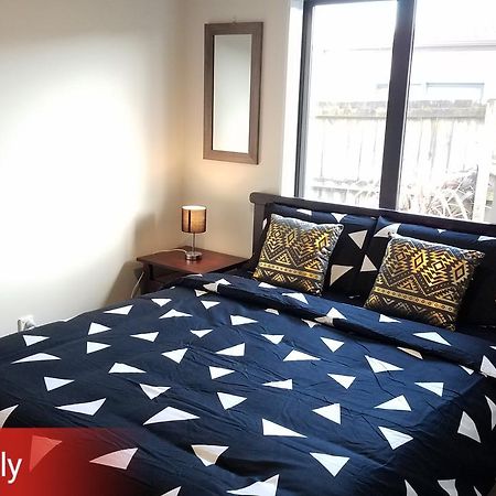 Fullhouse Otel Auckland Dış mekan fotoğraf